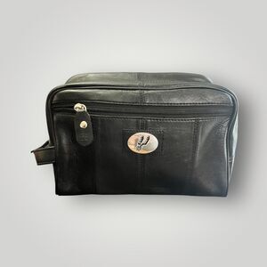 San Antonio Spurs Leather Travel Bag | NBA Black Dopp Kit | Men’s Gift Idea